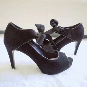 💮2/$50💮 Ever New Melbourne Velvet Ballet Ribbon Peep Toe Stiletto